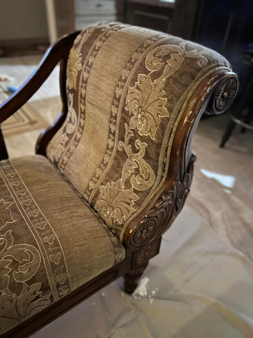 Western Black and White Chaise Lounge with Sheepskin sides