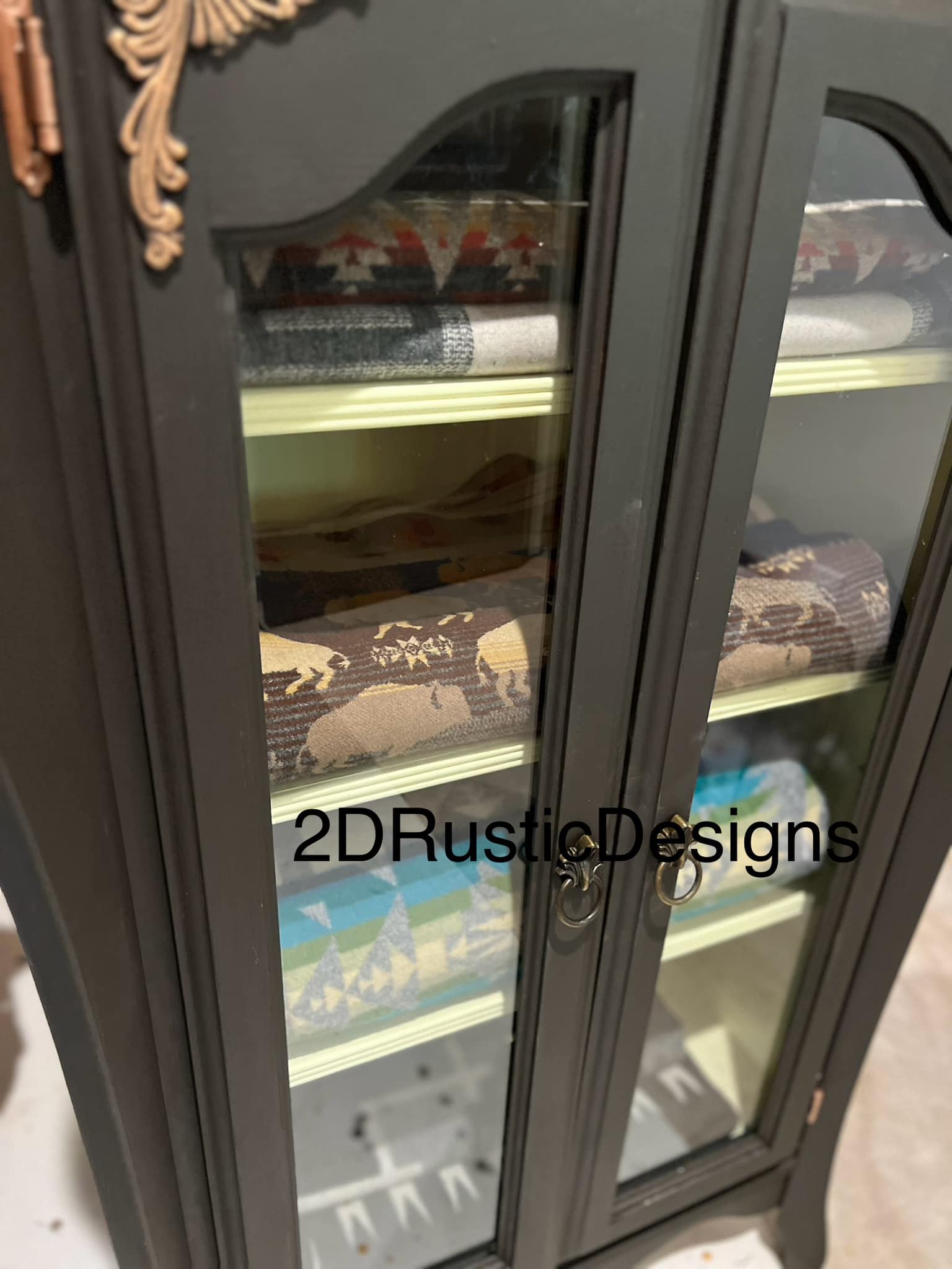 Rustic Vintage Radio Cabinet with Shelves for blankets
