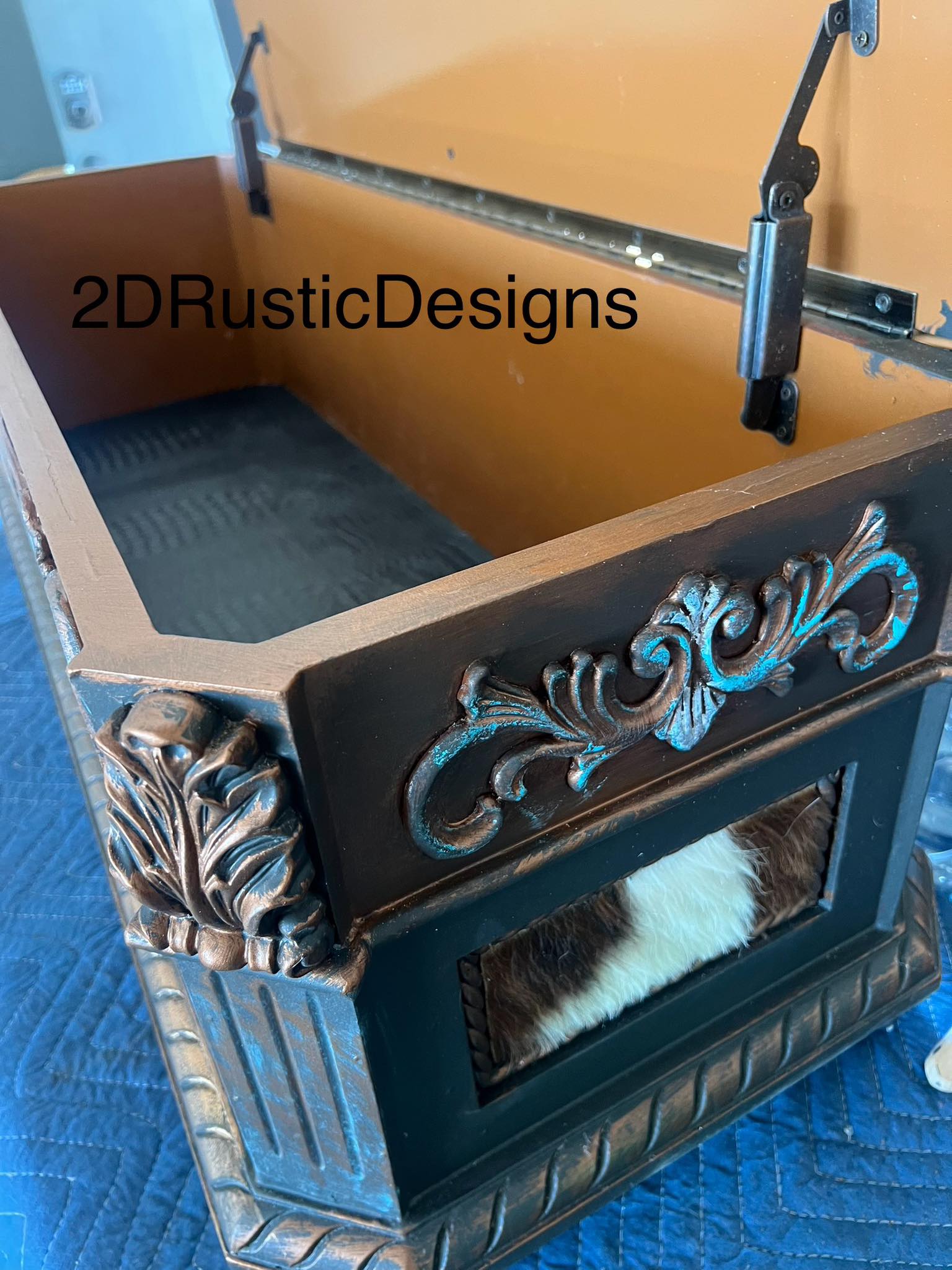 Carved Wood Rustic Western Bedroom Storage Bench