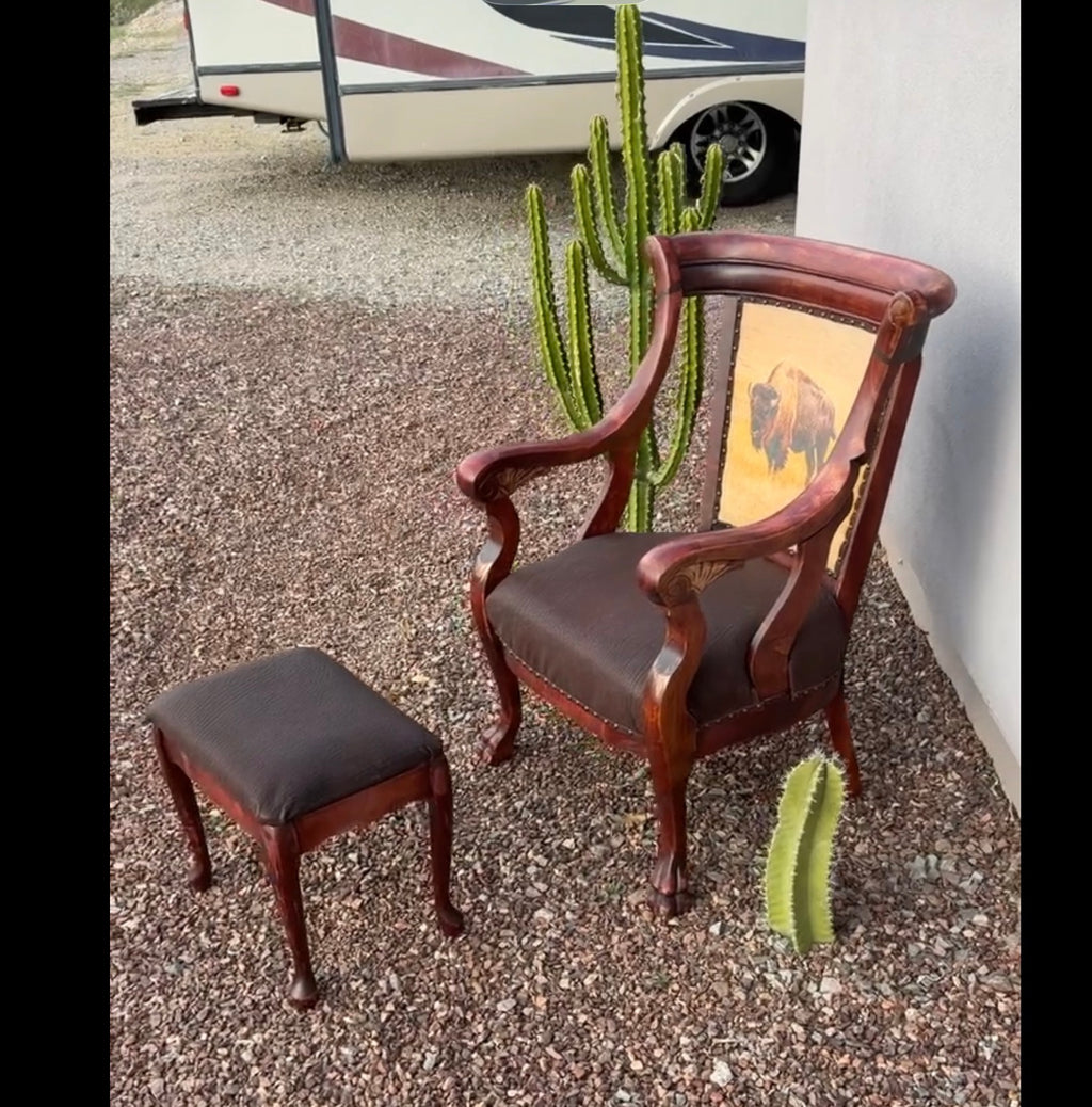 Buffalo Chair